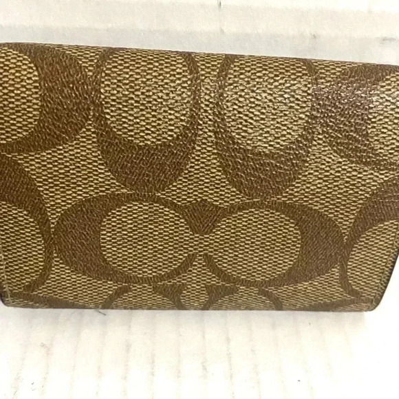 Coach CC signature print canvas 4 ring key case - Picture 3 of 8